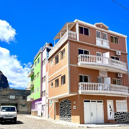 Casa Bb&Djassi Hotel Понта до Сол Екстериор снимка